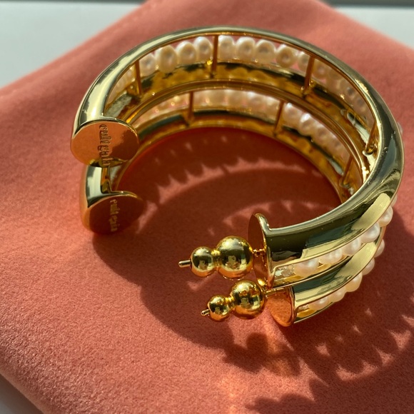 CULT GAIA LUMI PEARL HOOP EARRINGS - Picture 7 of 7